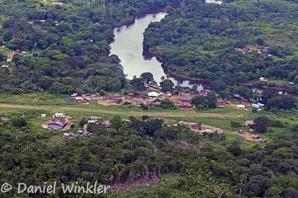 Pelelu Tepu village in Sipaliwini District with Tapanahoni River