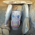 Only one site, El Purutal in San Agustin was found where the figures still show their colorful paint